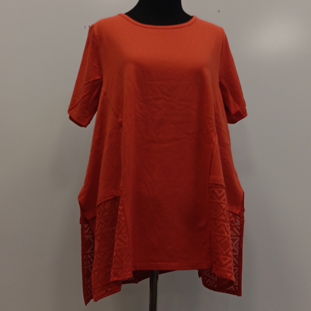 DG2 women's top